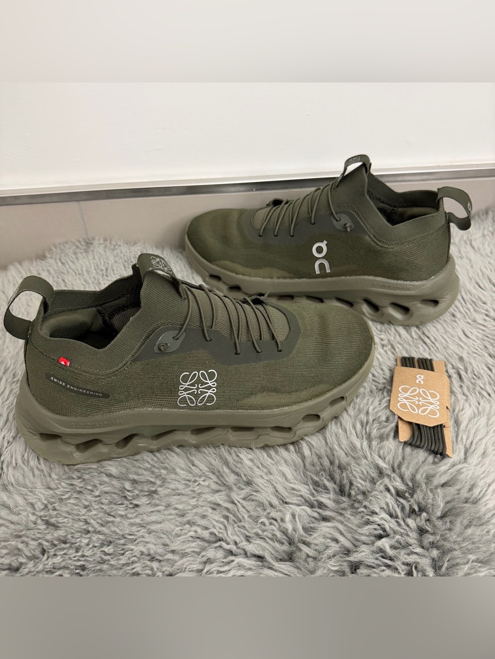 LOEWE x On Cloudtilt Khaki Sneakers – Men’s US 10 / EU 44